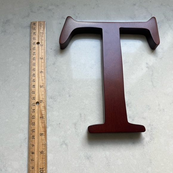Pottery Barn Kids Mahogany Finish Wooden Letters              T-H-O-M-A-S - Picture 9 of 12